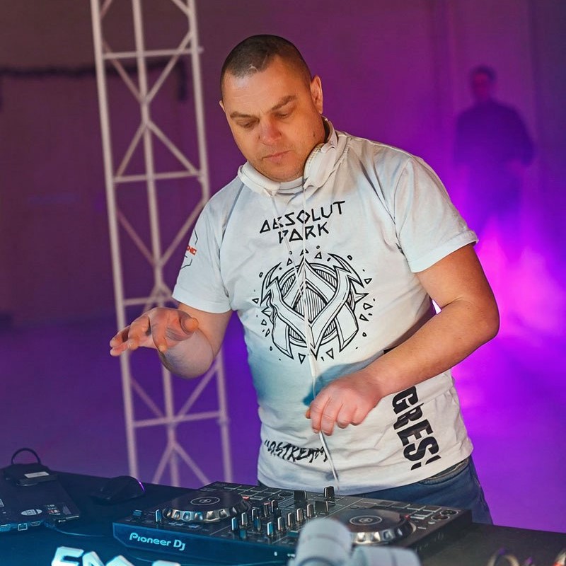 DJ KalashnikOFF